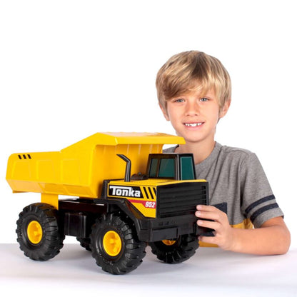 Tonka Mighty Dump Truck - US 9078